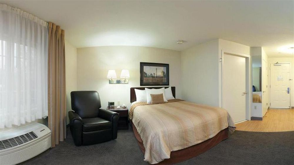 Sonesta Simply Suites Cleveland North Olmsted Airport Eksteriør billede
